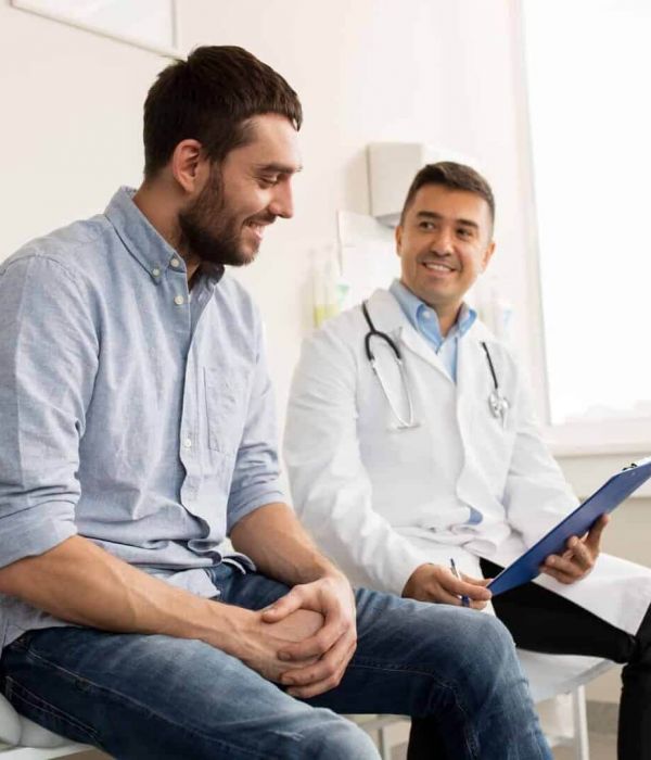 primary-care-doctor-meeting