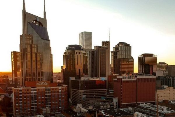 City shot of downtown Nashville, TN