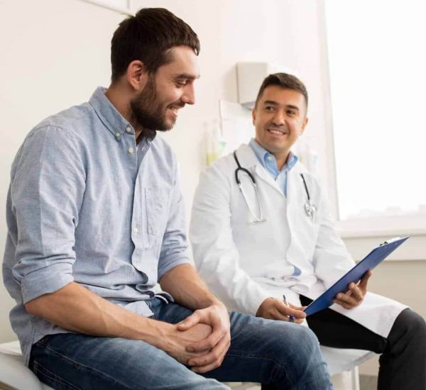 primary-care-doctor-meeting